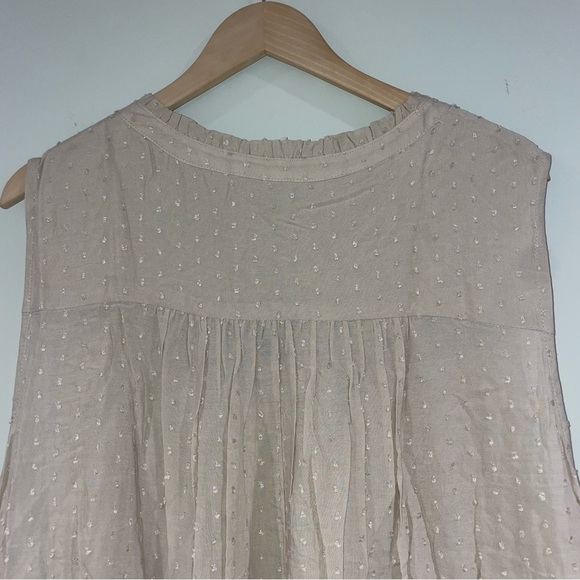 NWT Torrid Plus Swiss Dot Ruffle Trim Mock Neck Top, Mushroom Tan, Size 5X/28W - Picture 7 of 9